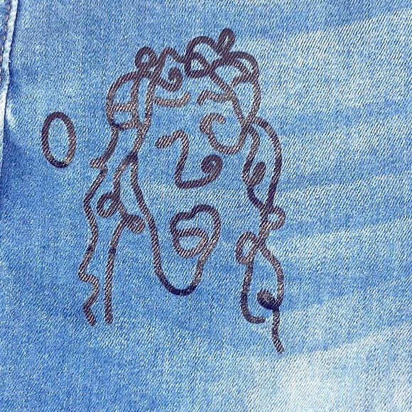 Fire & Rain High-Rise Roll Cuff Denim Shorts with Doodle Drawings - Picture 2 of 7